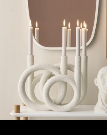 D1ffadbb f848 41e9 9bf7 7d943ab73889